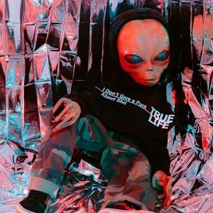 Meet your Posher, Jonathan